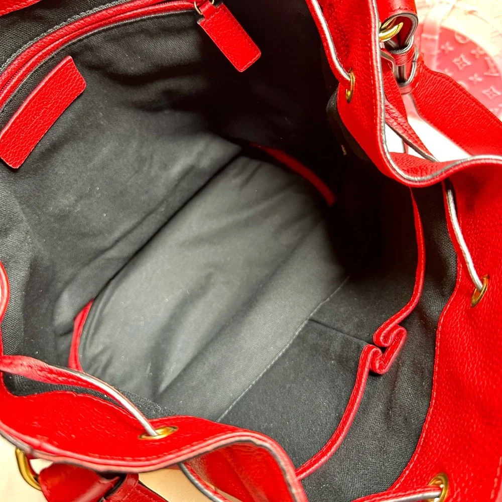 NEW! Alexander McQueen Secchiello Red Leather Skull Padlock Bucket Bag - Picture 15 of 17